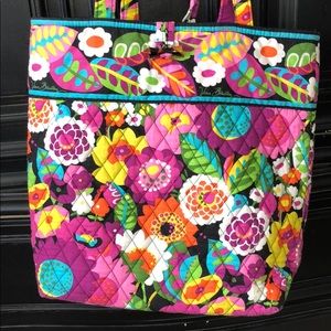 Vera Bradley tote bag
